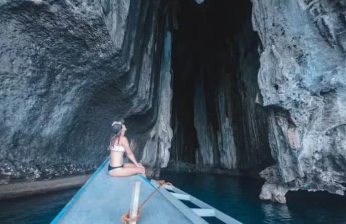 Island Hopping Tour B Joiners with Picnic Lunch (El Nido)